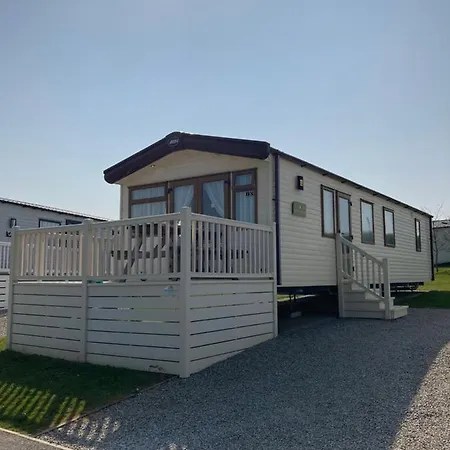 Branwood Luxury Caravan Holidays Newquay *